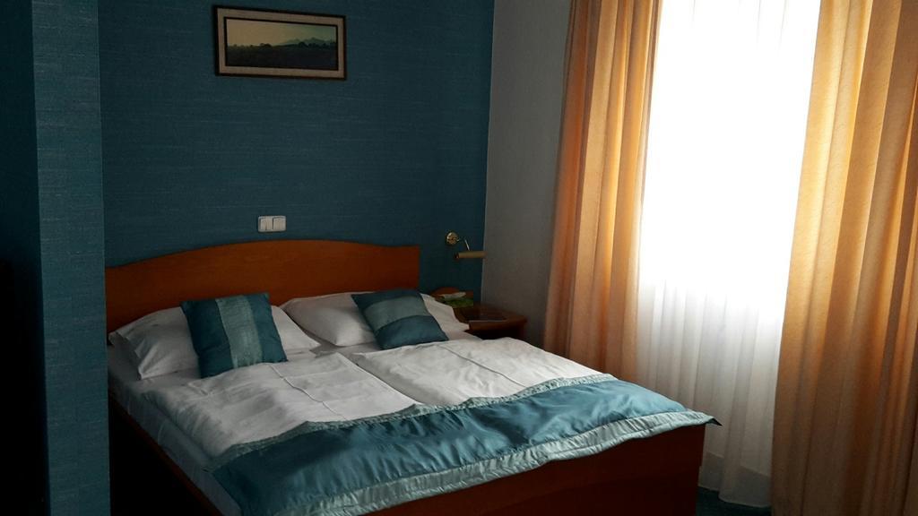 Hotel Dukla Prešov Екстериор снимка